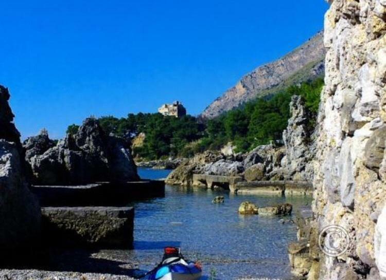 Отель La Racia Маратея Экстерьер фото
